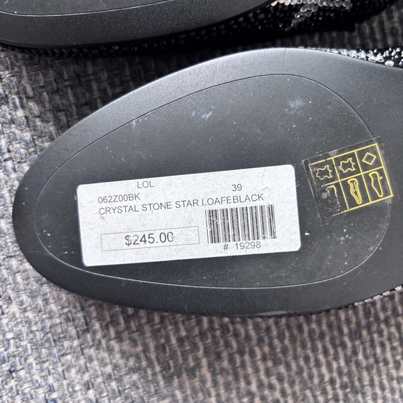 Lola Cruz Black Crystal Stone Star Loafers Size 39 Embellished Shoes - Picture 10 of 11